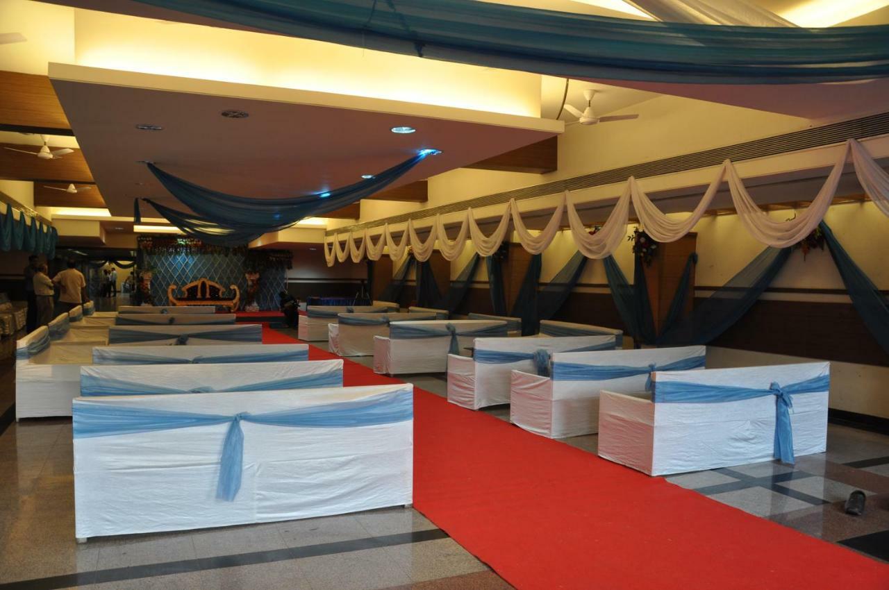 Hotel Sheela Shree Plaza Jhānsi Extérieur photo